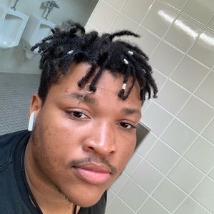 Meet your Posher, Joevon